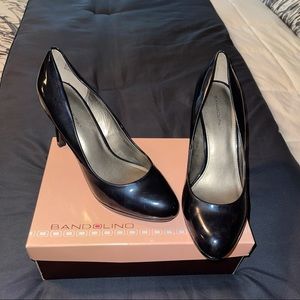 Bandolino Navy Blue Heels